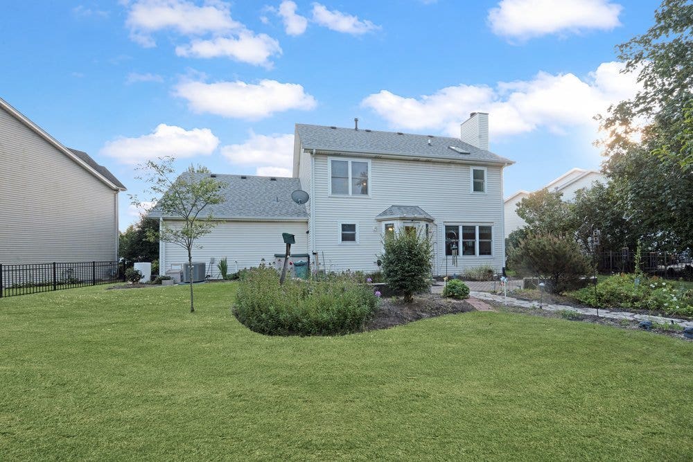 2304 Tremont Avenue, Aurora, IL 60502 2304 Tremont Avenue, Aurora, IL 60502