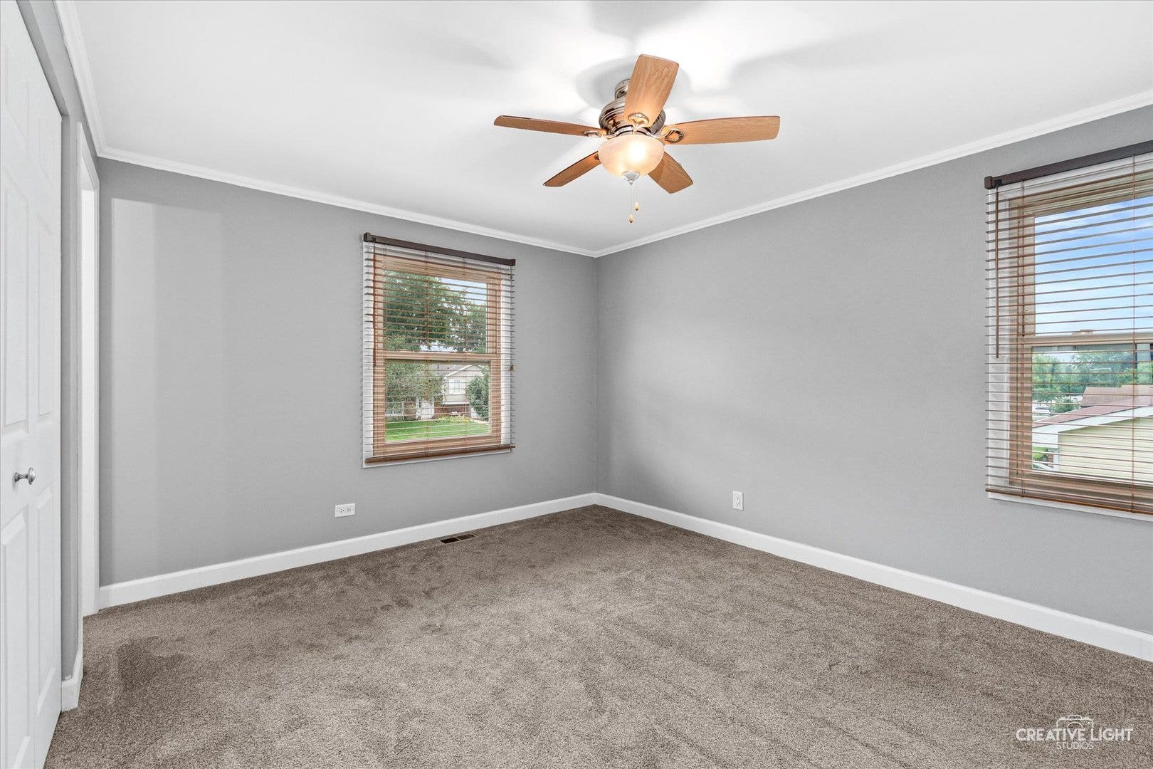 231 Lincolnshire Lane, Bolingbrook, IL 60440 2nd floor
