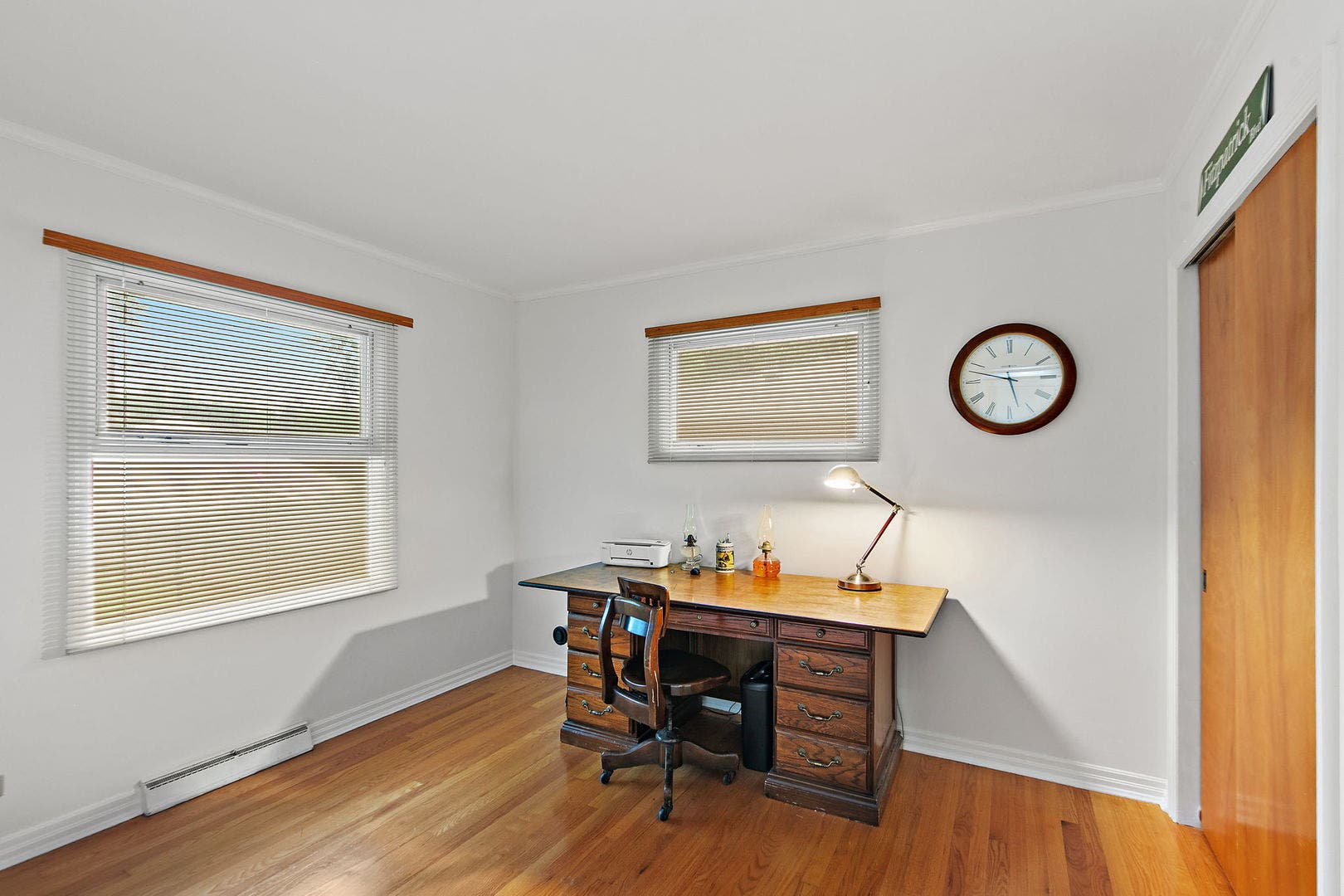846 Sioux Drive, Elgin, IL 60120 846 Sioux Drive, Elgin, IL 60120