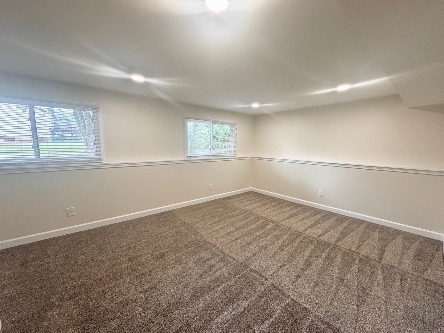 317 Hadleigh Road, Bolingbrook, IL 60440