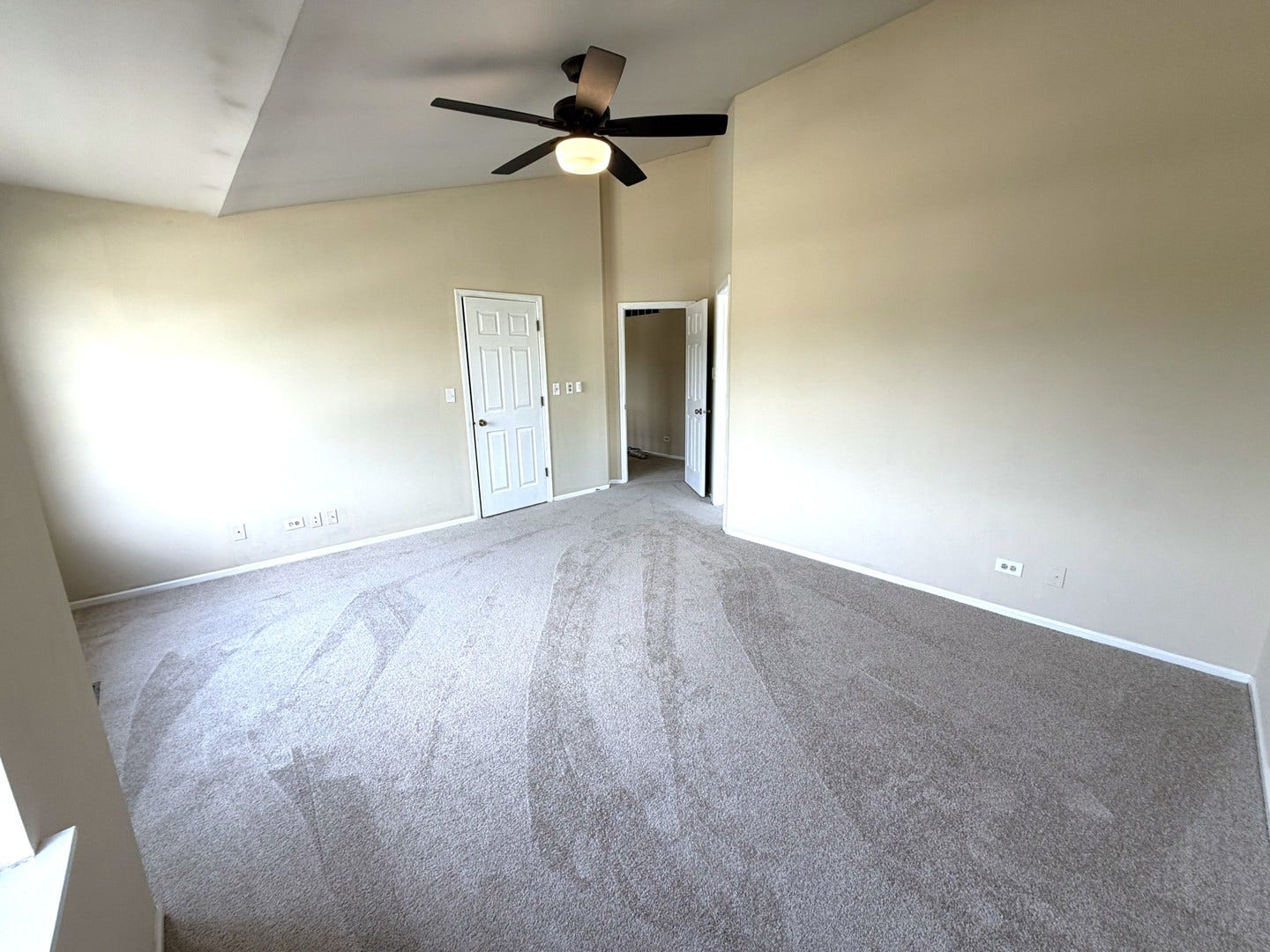 3590 Fairfax Court E, Aurora, IL 60504 3590 Fairfax Court E, Aurora, IL 60504