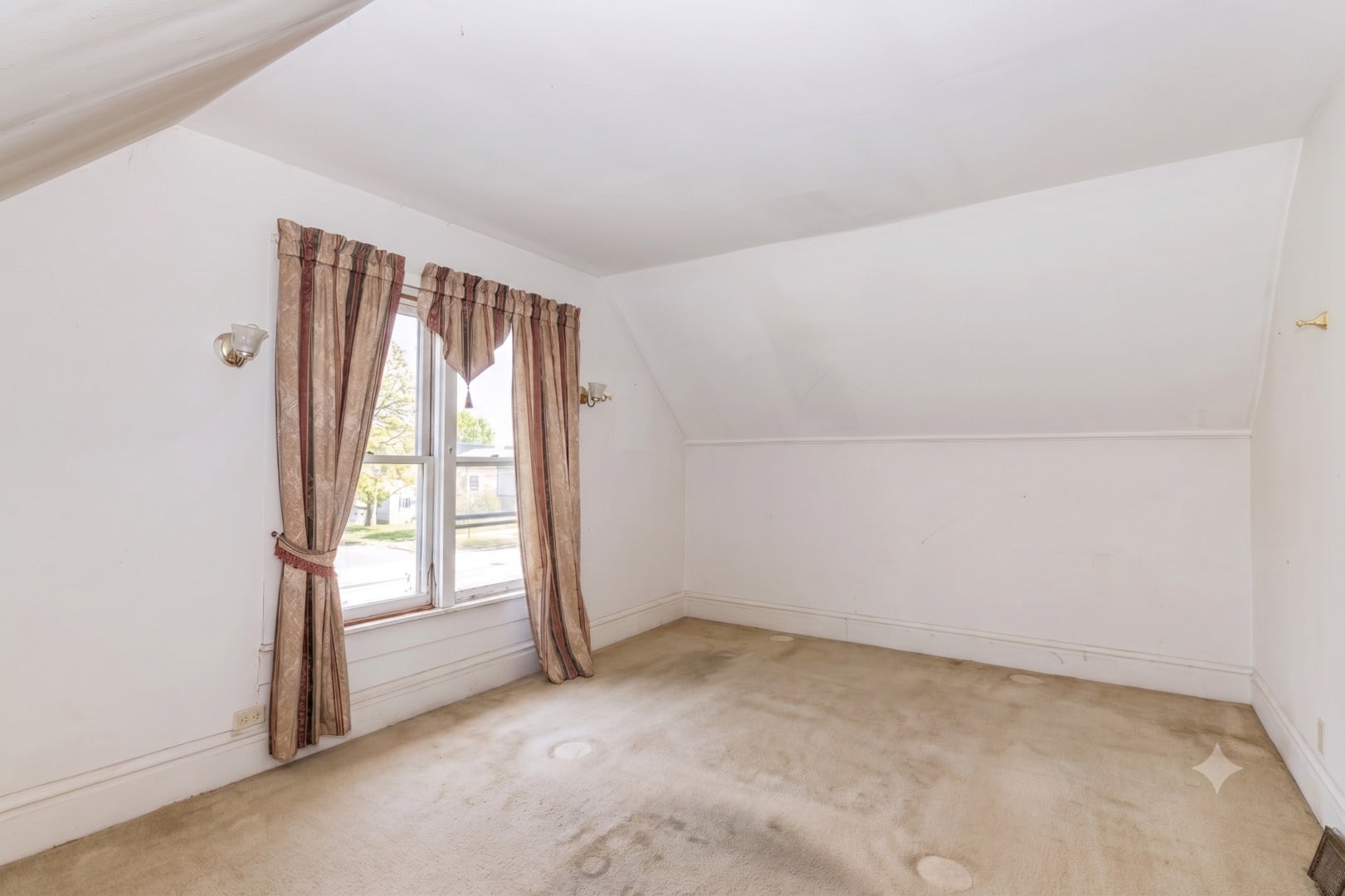514 Locust Street, Elgin, IL 60123 514 Locust Street, Elgin, IL 60123