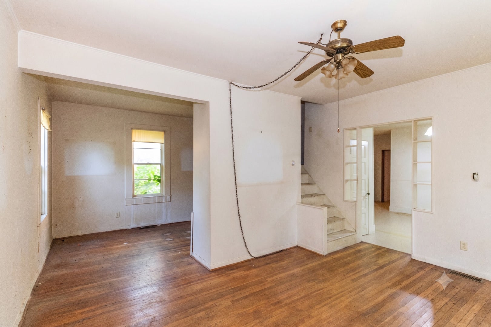 514 Locust Street, Elgin, IL 60123 514 Locust Street, Elgin, IL 60123