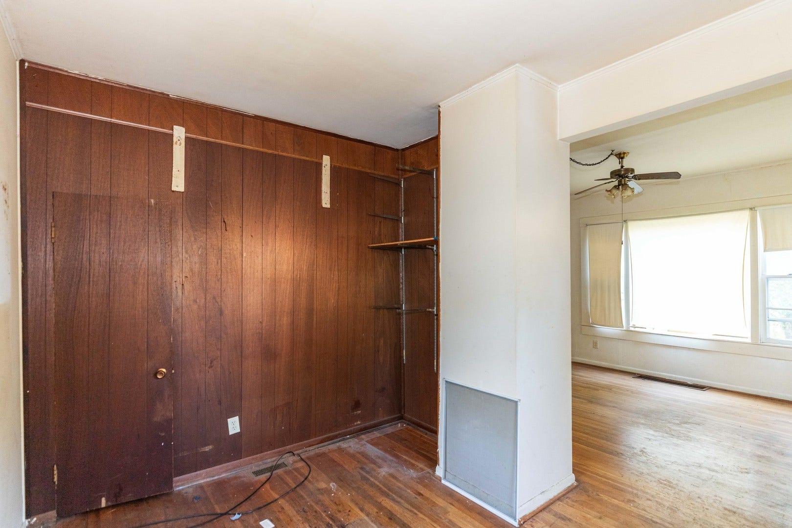 514 Locust Street, Elgin, IL 60123 514 Locust Street, Elgin, IL 60123