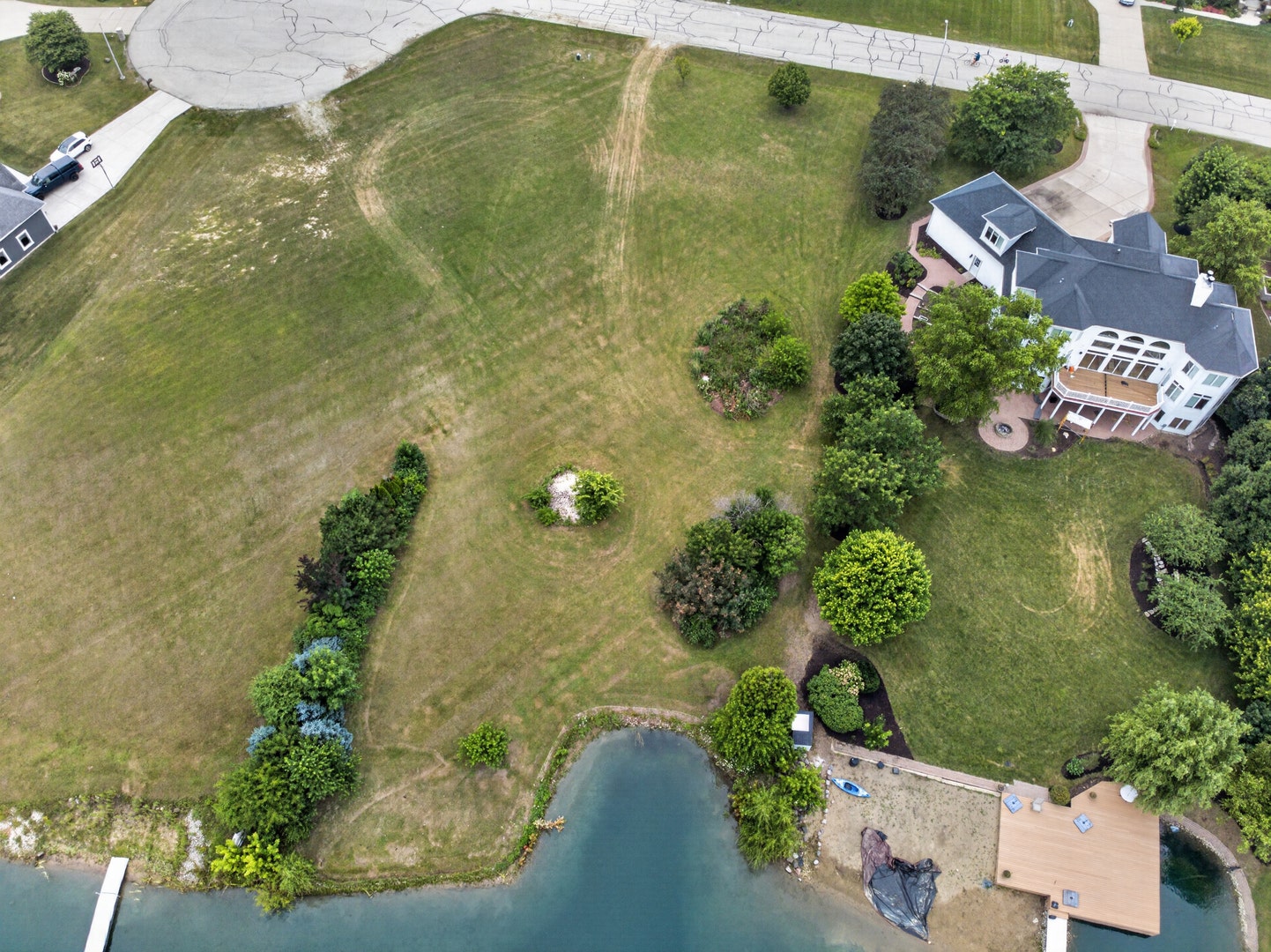 216 Slalom Court, Minooka, IL 60447