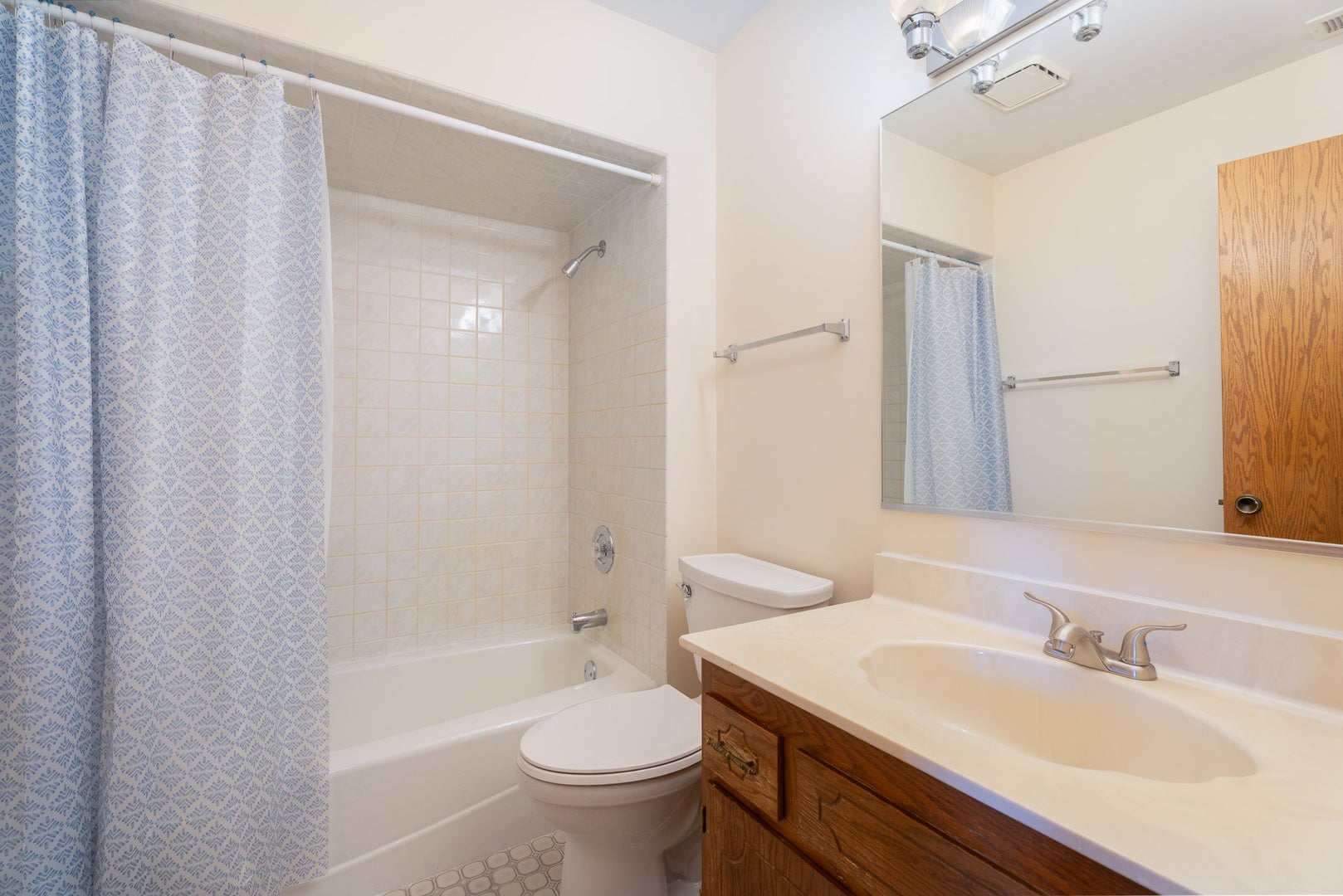 16107 Eagle Ridge Drive, #3S, Tinley Park, IL 60477 16107 Eagle Ridge Drive, #3S, Tinley Park, IL 60477