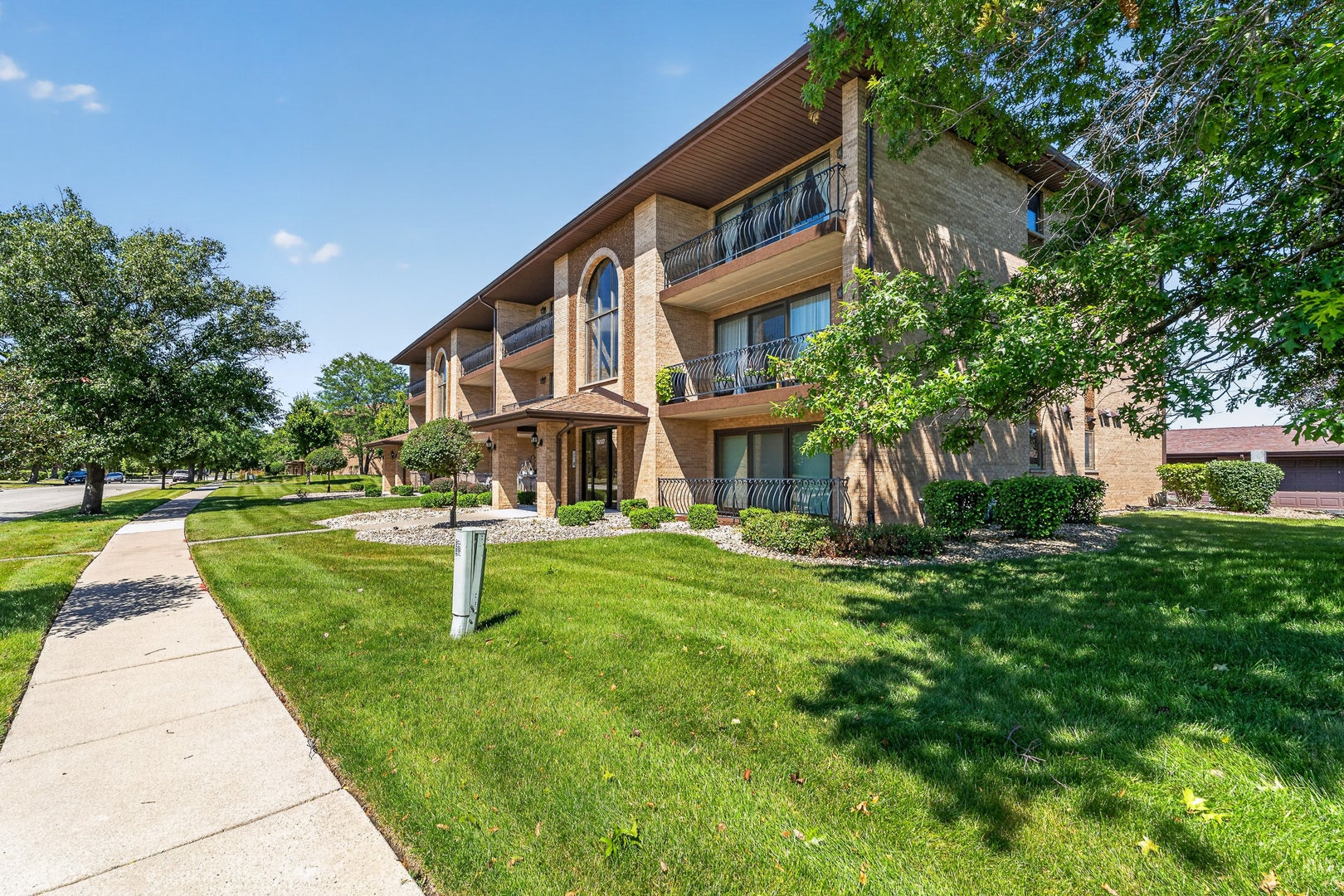 16107 Eagle Ridge Drive, #3S, Tinley Park, IL 60477 16107 Eagle Ridge Drive, #3S, Tinley Park, IL 60477