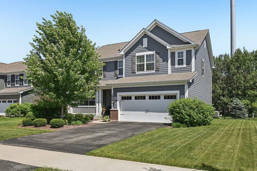 Property photo for 16256 W Wirestem Drive, Lockport, IL