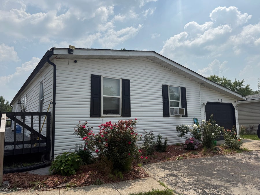 Property photo for 173 N Windmere Circle, Matteson, IL