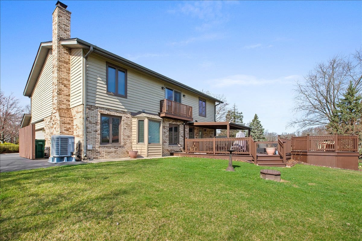 5 Paso Fino Street, Lemont, IL 60439 5 Paso Fino Street, Lemont, IL 60439
