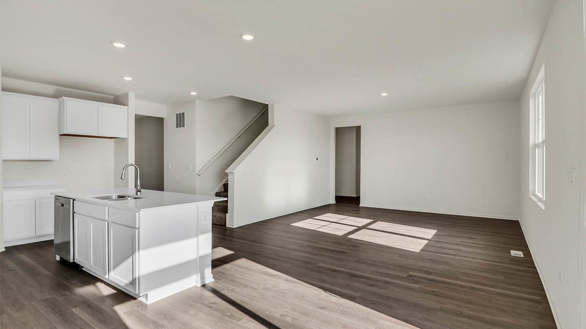 17205 Munster Lane, Tinley Park, IL 60477 17205 Munster Lane, Tinley Park, IL 60477