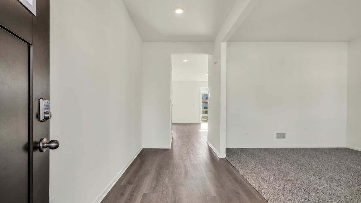 17205 Munster Lane, Tinley Park, IL 60477 17205 Munster Lane, Tinley Park, IL 60477