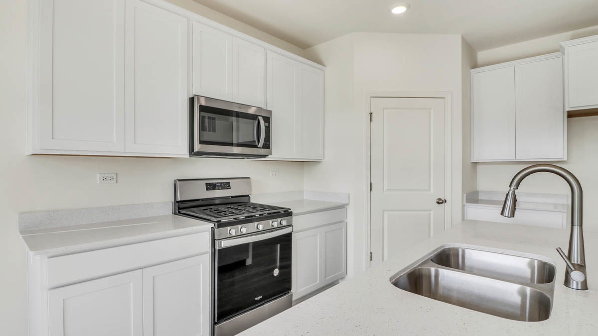 17205 Munster Lane, Tinley Park, IL 60477 17205 Munster Lane, Tinley Park, IL 60477