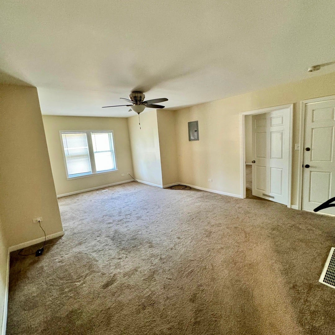 101 S Eastern Avenue, Joliet, IL 60433