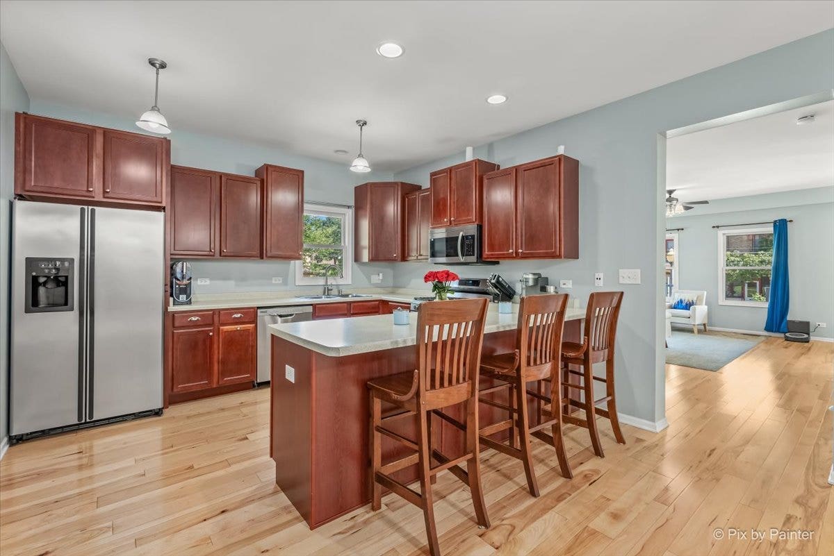 176 S Channing Street, Elgin, IL 60120 176 S Channing Street Elgin IL 60120