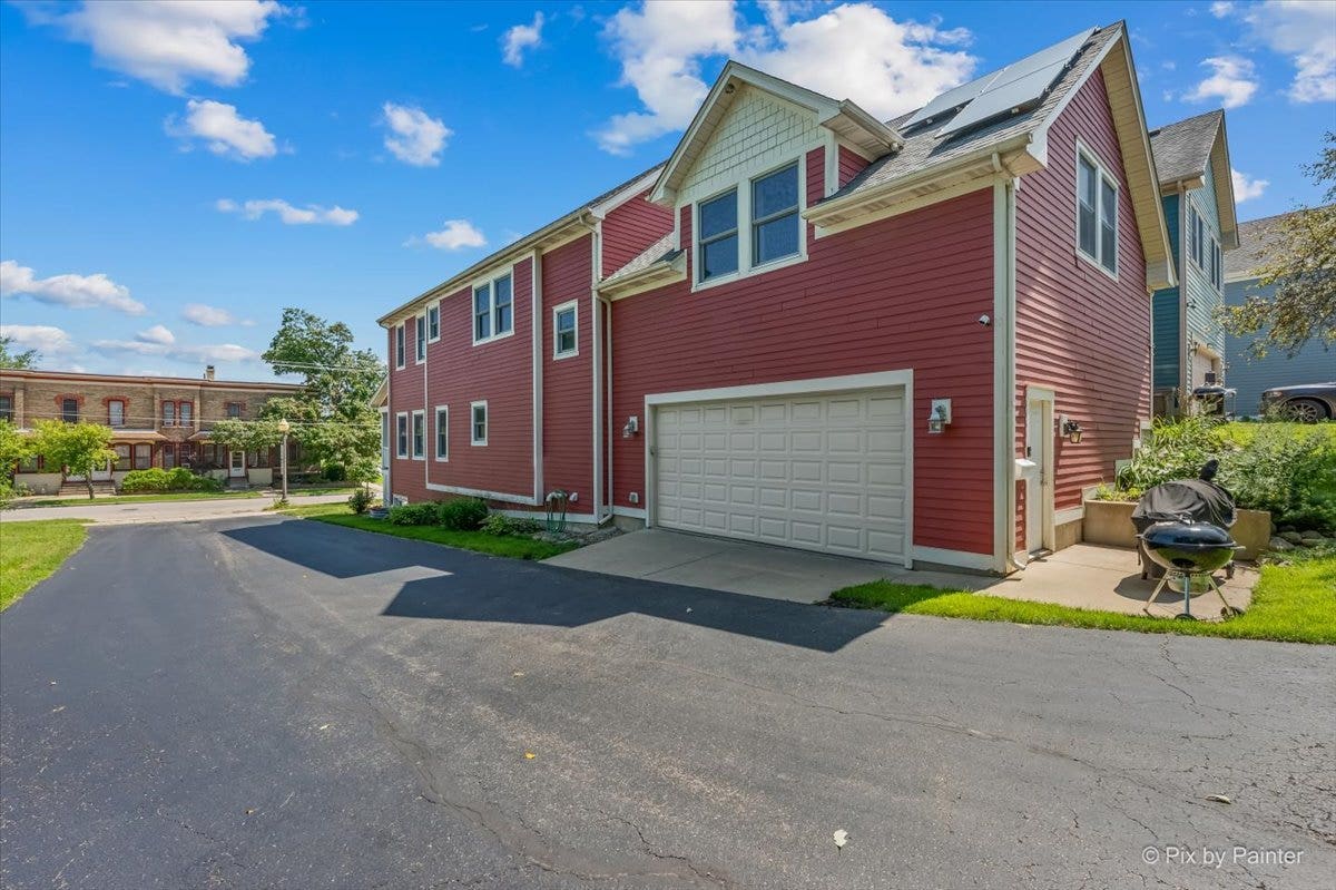 176 S Channing Street, Elgin, IL 60120 176 S Channing Street Elgin IL 60120