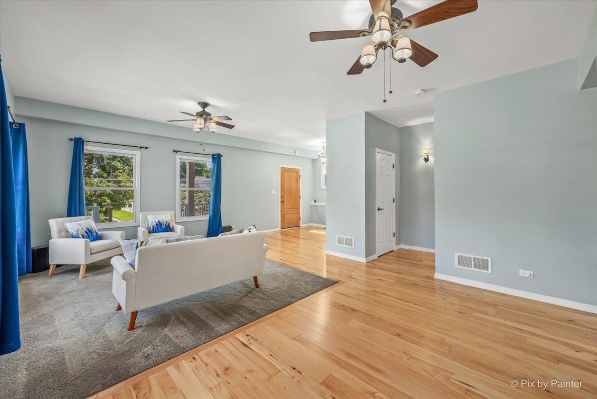 176 S Channing Street, Elgin, IL 60120 176 S Channing Street Elgin IL 60120