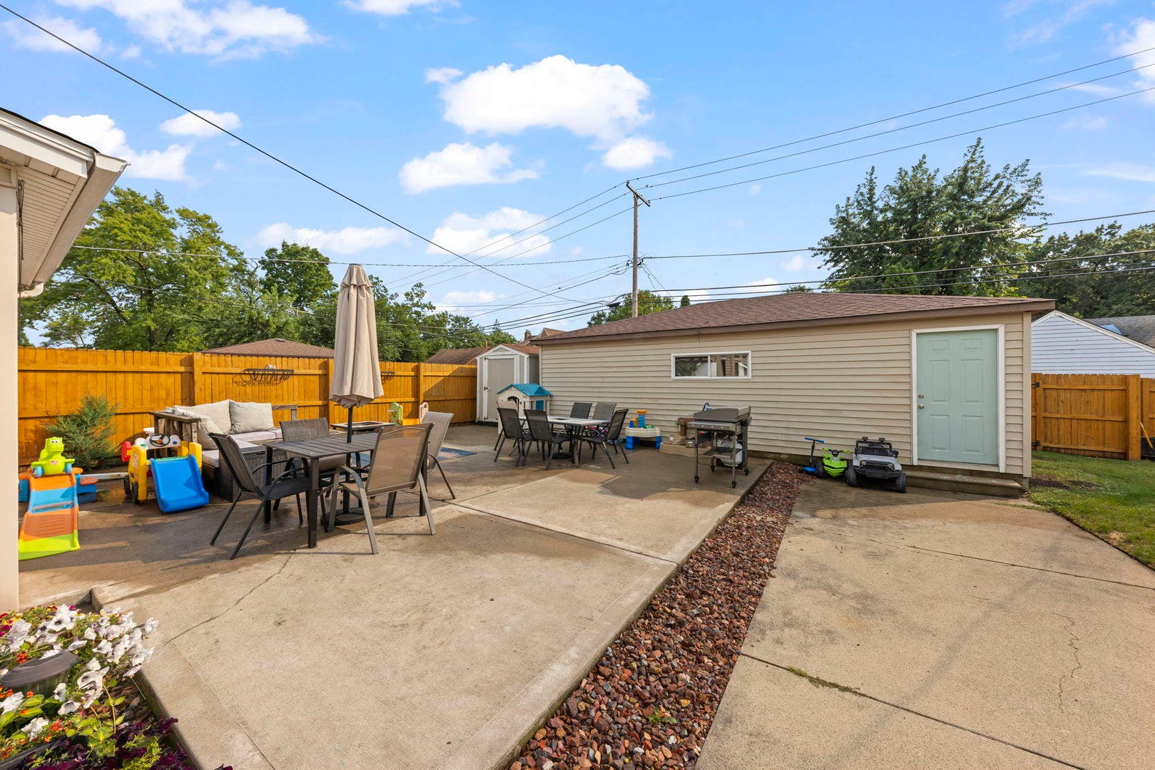1330 Plainfield Road, Joliet, IL 60435 1330 Plainfield Road, Joliet, IL 60435