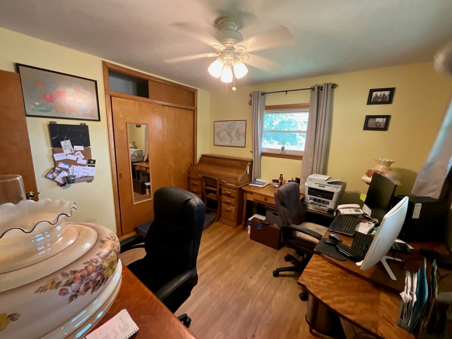 852 Carr Street, Elgin, IL 60123
