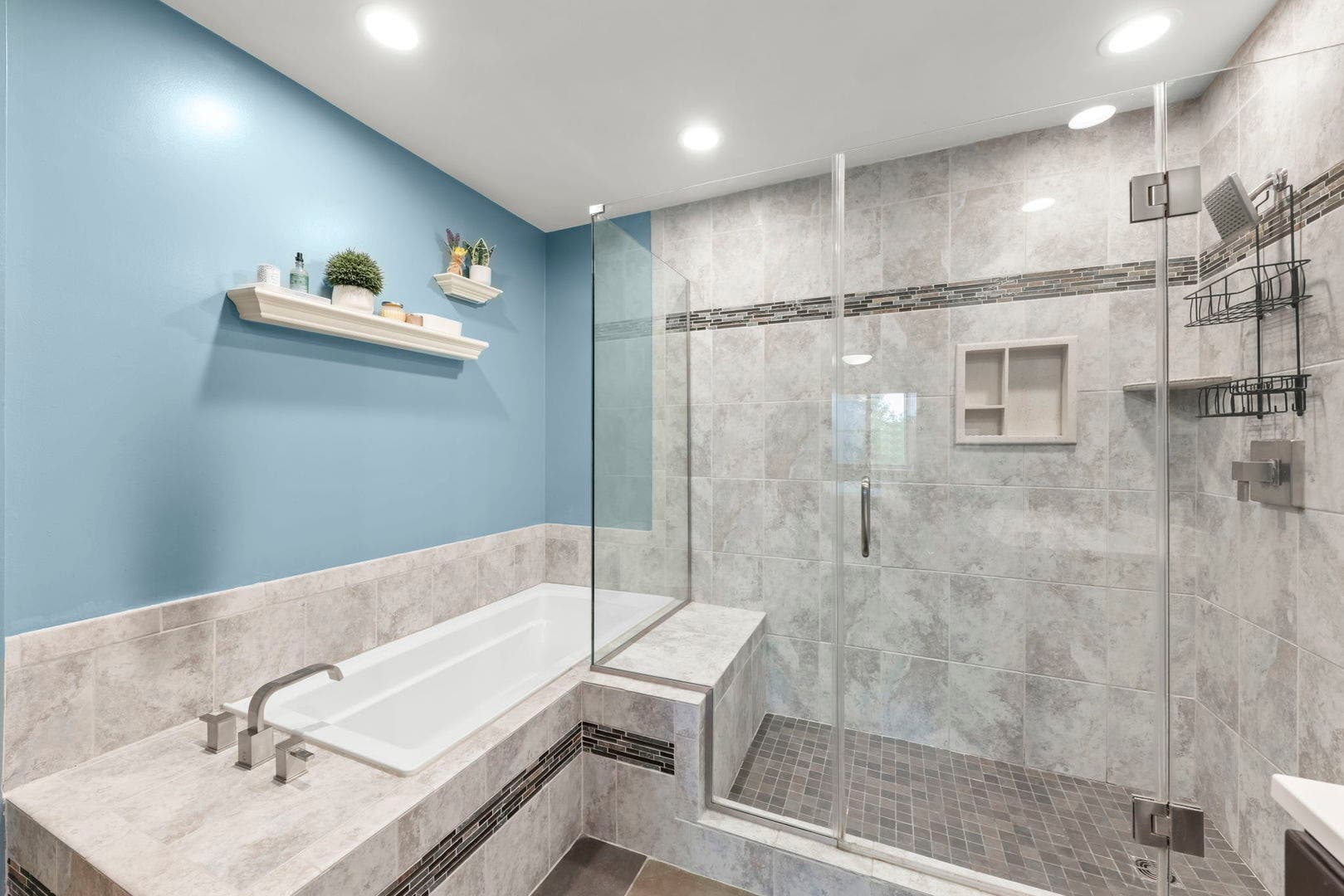 6612 Martin France Circle, #3D, Tinley Park, IL 60477 6612 Martin France Circle, #3D, Tinley Park, IL 60477