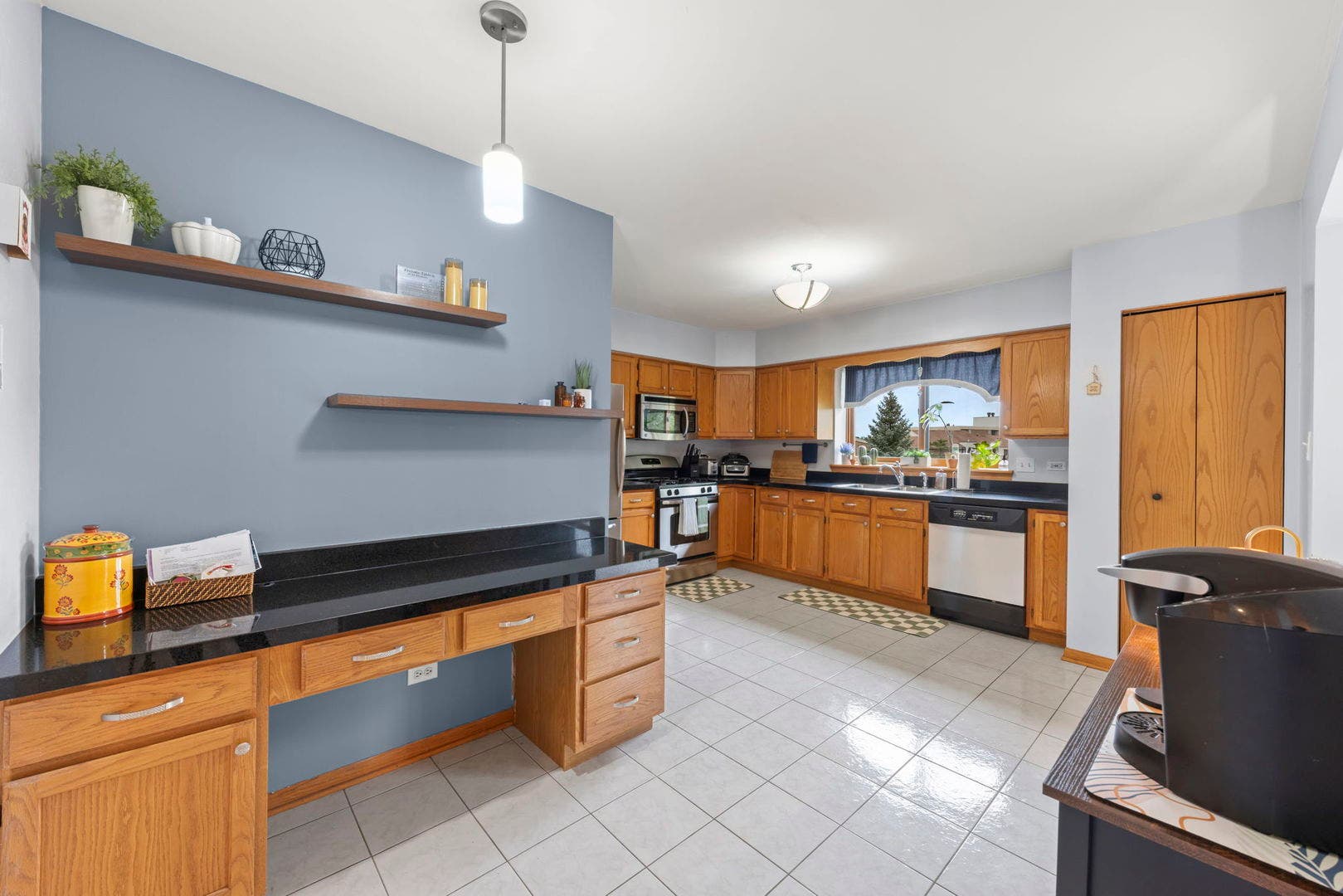 6612 Martin France Circle, #3D, Tinley Park, IL 60477 6612 Martin France Circle, #3D, Tinley Park, IL 60477