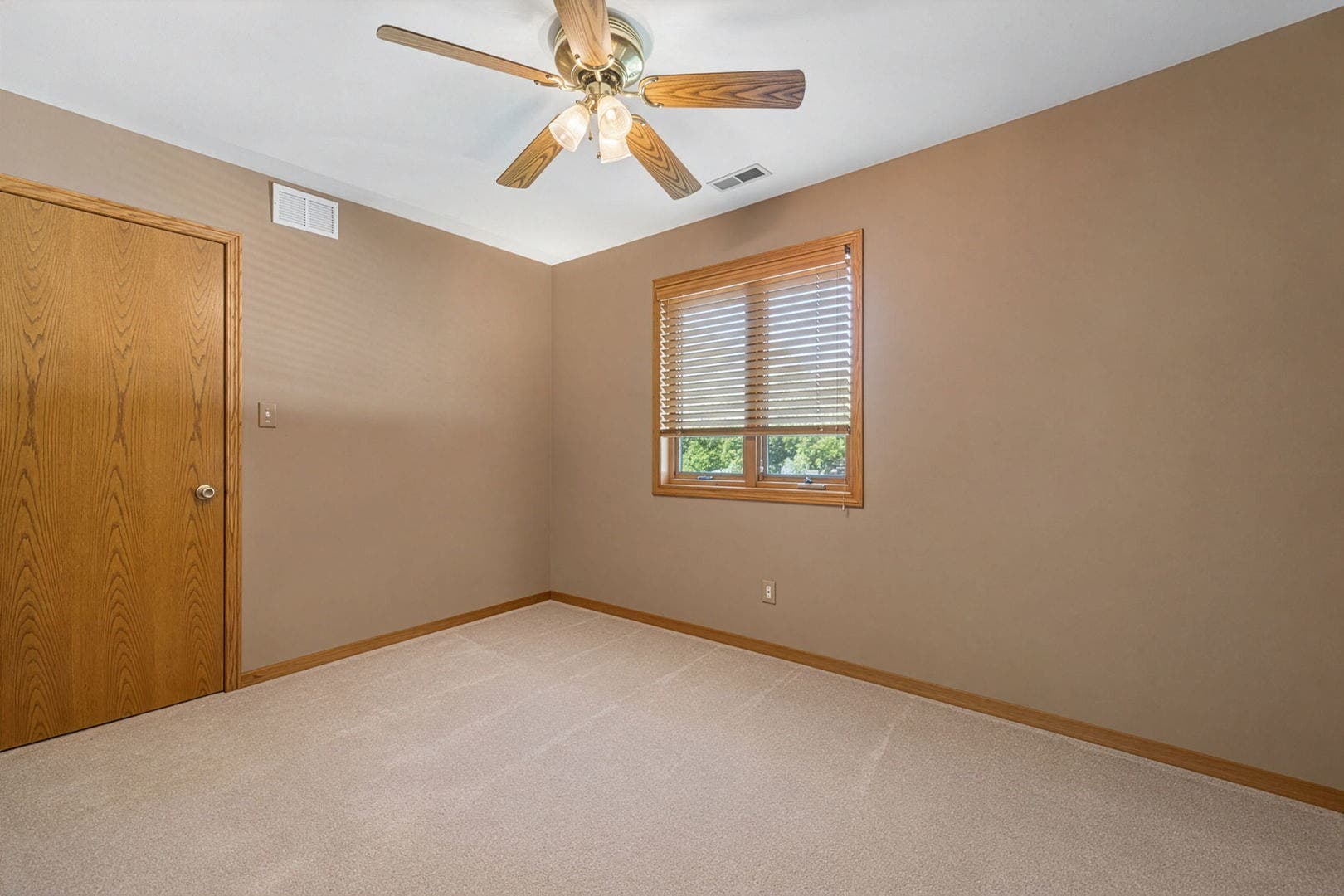 15858 115th Avenue, Orland Park, IL 60467