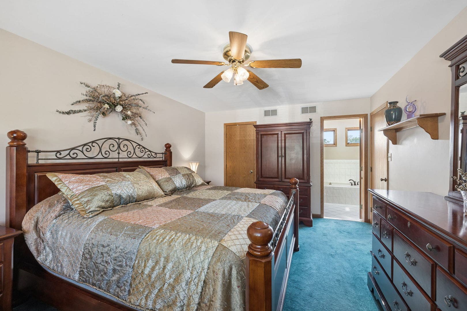 15858 115th Avenue, Orland Park, IL 60467