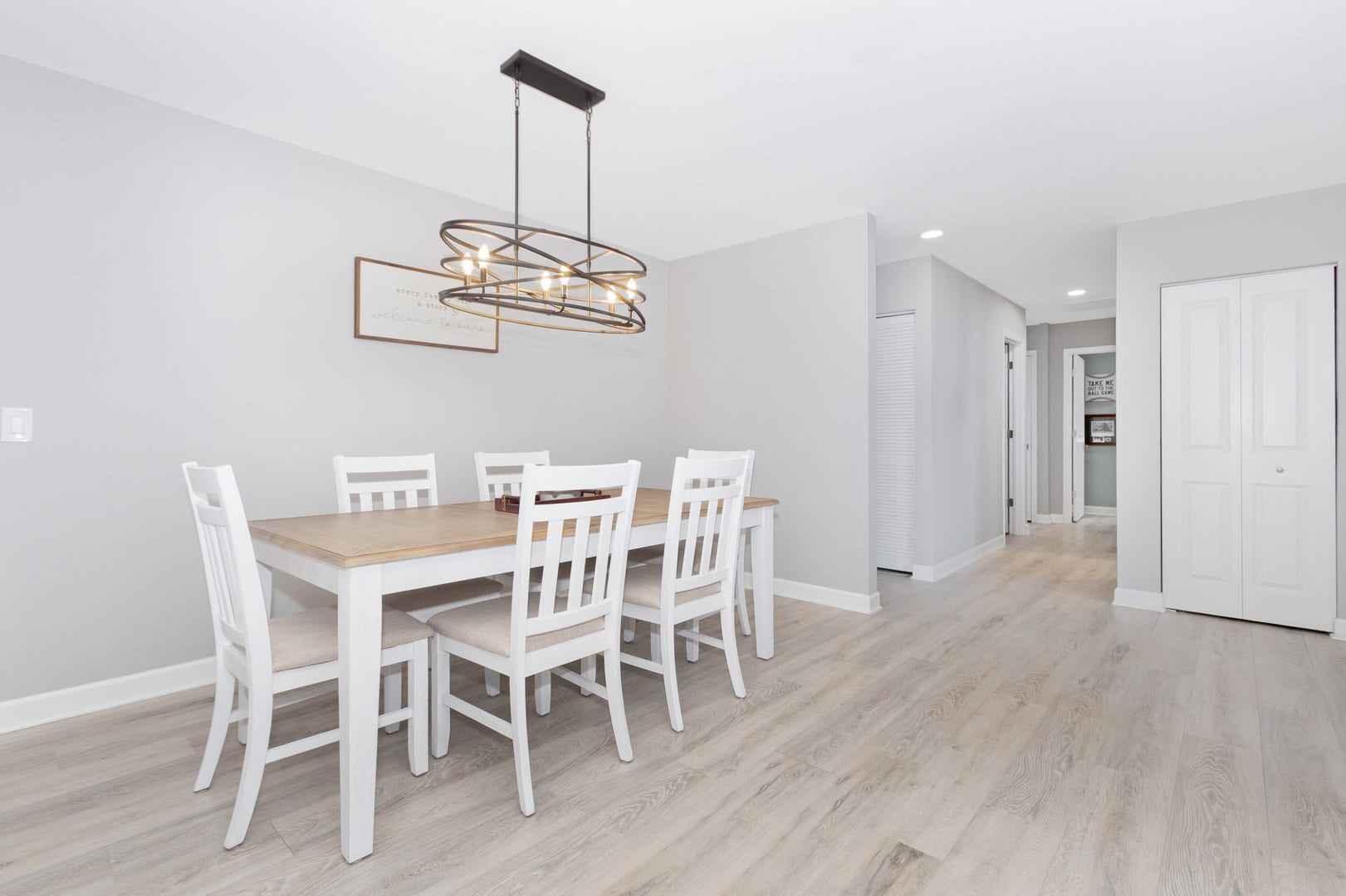 128 Farm Gate Lane, Bolingbrook, IL 60440 128 Farm Gate Lane, Bolingbrook, IL 60440