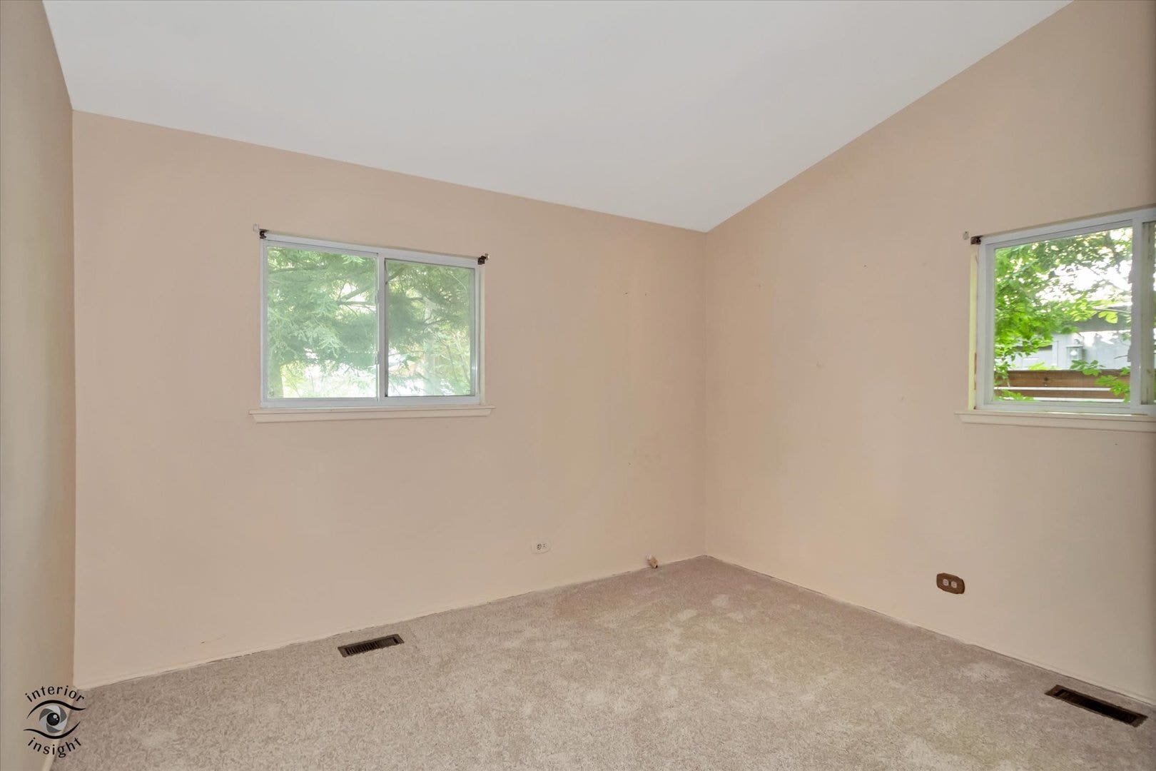 208 Shady Lane, Downers Grove, IL 60515
