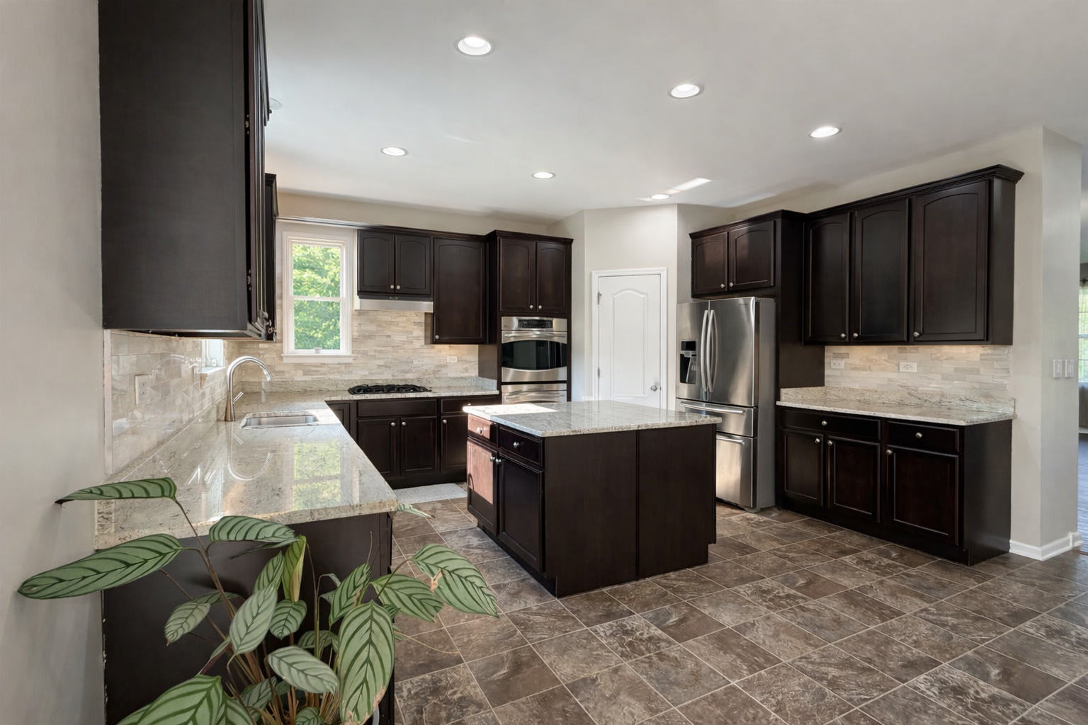 3091 Long Common Parkway, Elgin, IL 60124