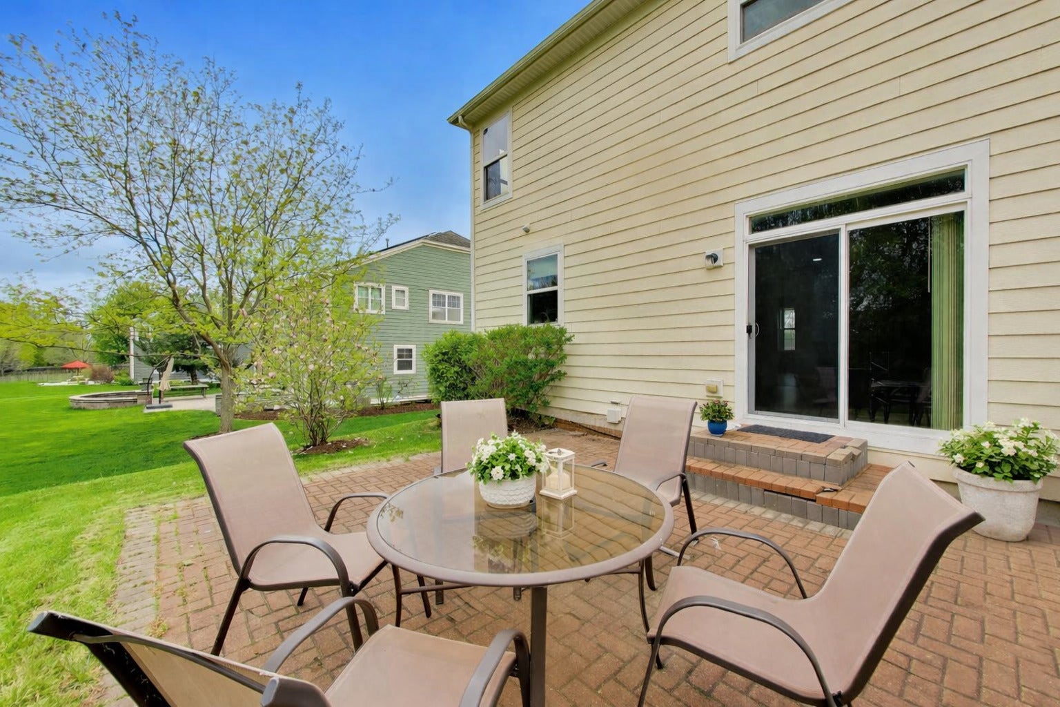 3091 Long Common Parkway, Elgin, IL 60124