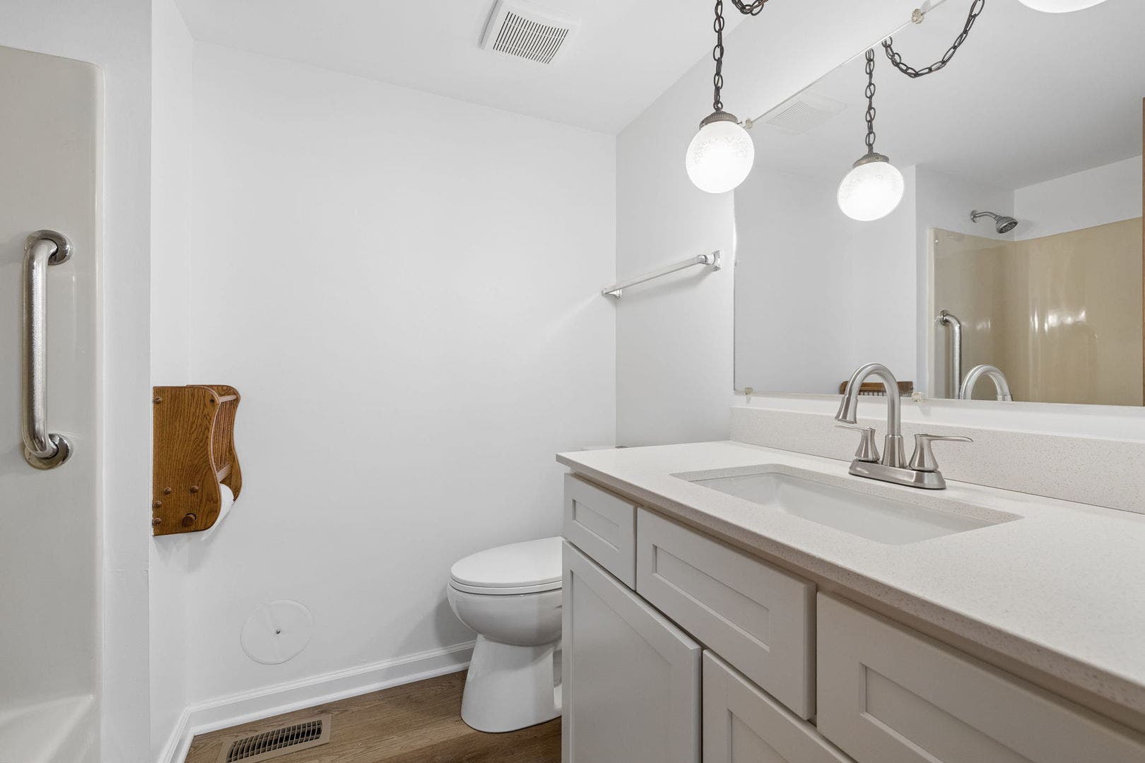 8158 169th Street, #1W, Tinley Park, IL 60477