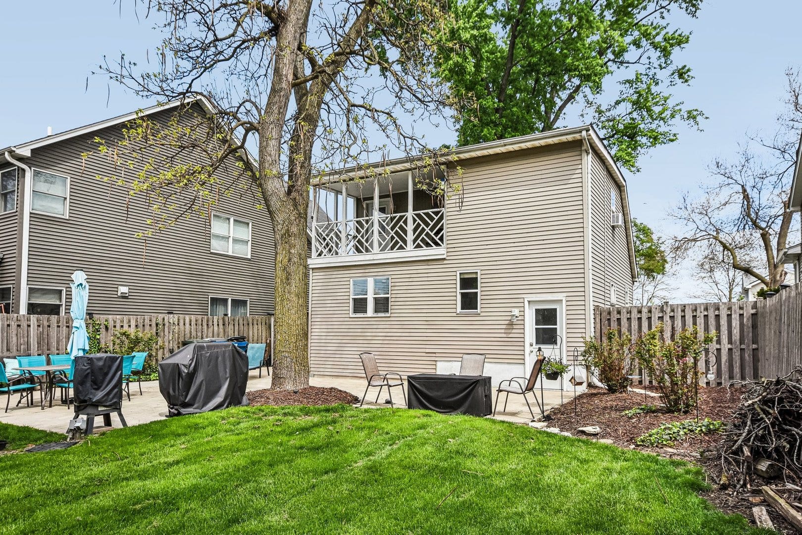 1031 ADELIA Street, Downers Grove, IL 60516 1031 ADELIA Street, Downers Grove, IL 60516