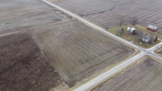 24671 S Kankakee Street, Manhattan, IL 60442 24671 S Kankakee Street, Manhattan, IL 60442