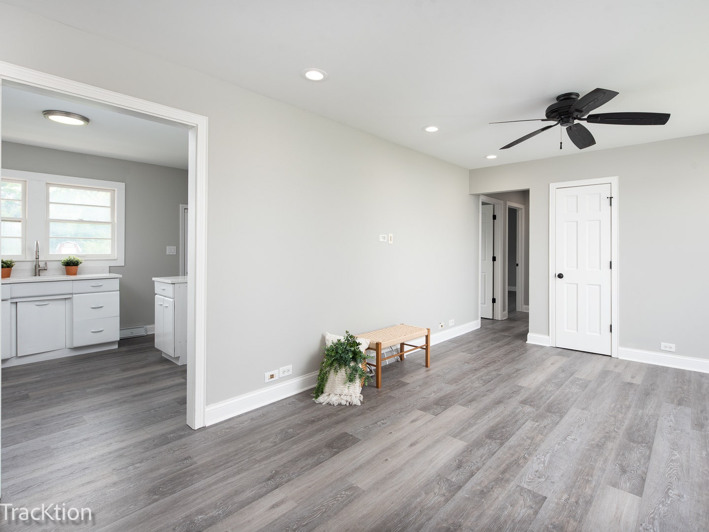 2099 Inverness Avenue, Downers Grove, IL 60515