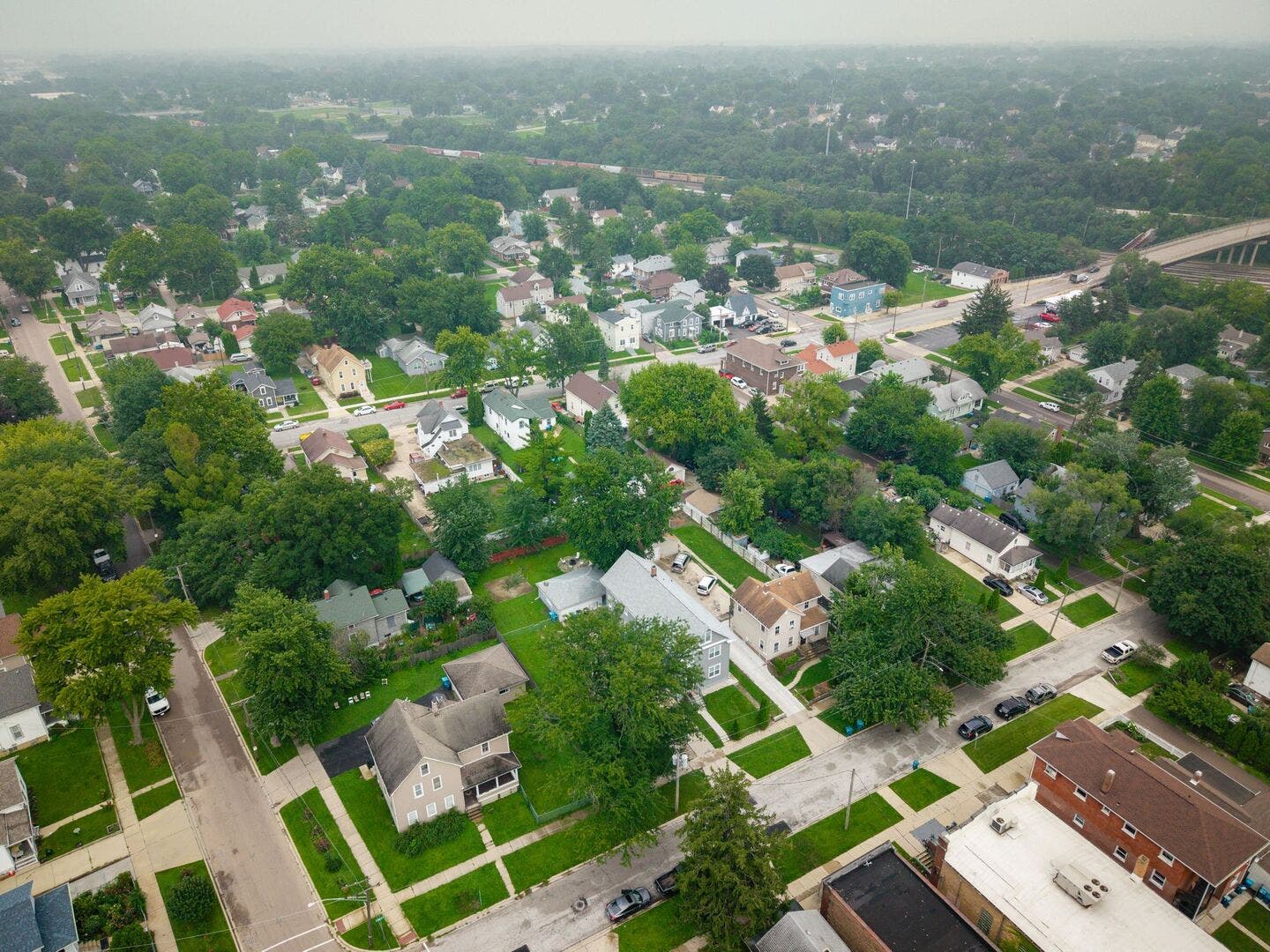 629 N Root Street, Aurora, IL 60505 629 N Root Street, Aurora, IL 60505