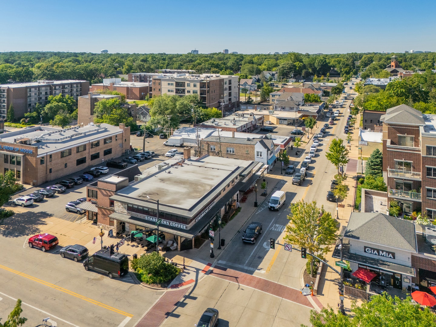922 Warren Avenue, #105, Downers Grove, IL 60515 922 Warren Avenue, #105, Downers Grove, IL 60515