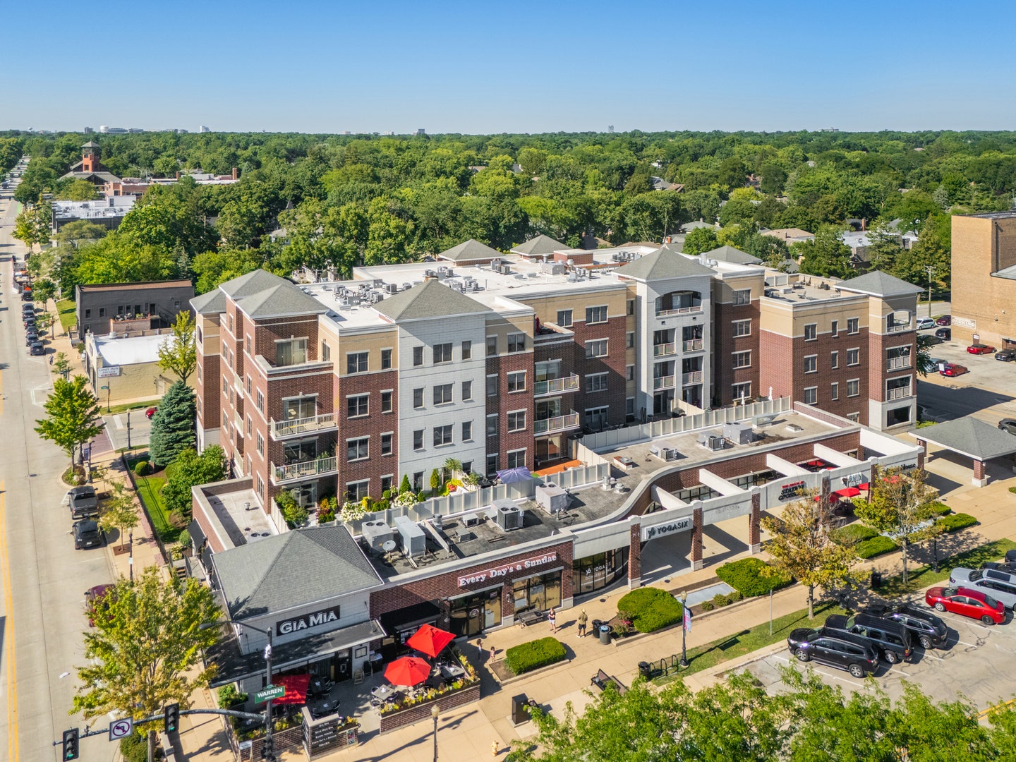 922 Warren Avenue, #105, Downers Grove, IL 60515 922 Warren Avenue, #105, Downers Grove, IL 60515