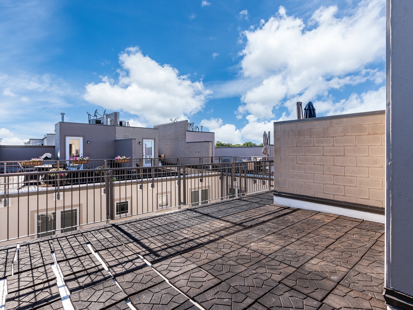 922 Warren Avenue, #105, Downers Grove, IL 60515 922 Warren Avenue, #105, Downers Grove, IL 60515
