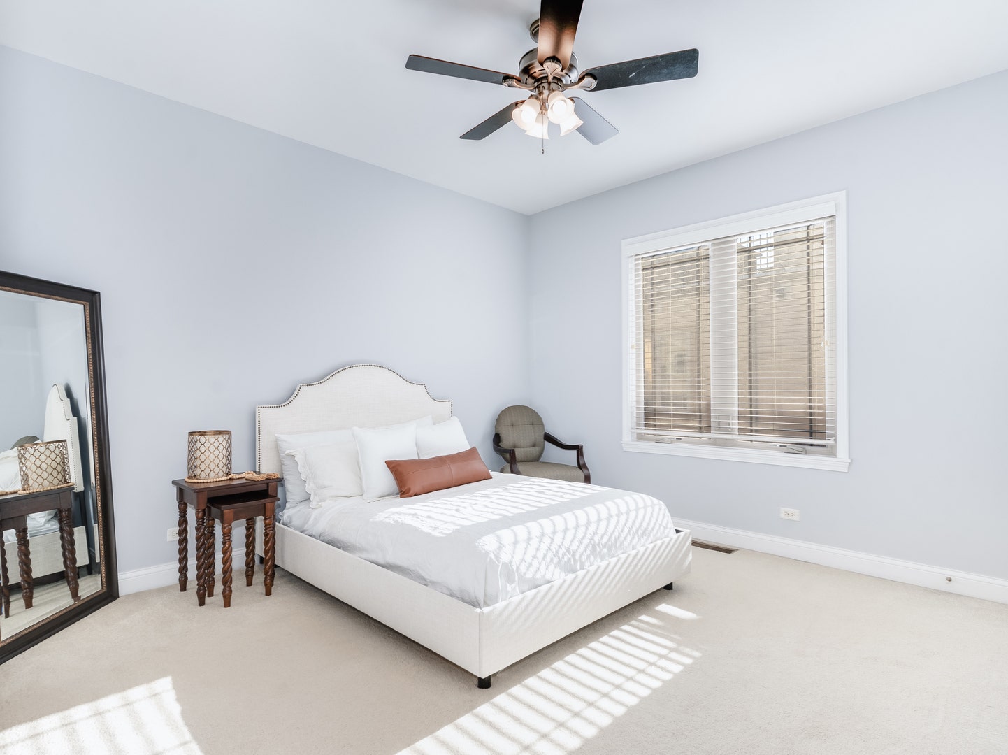 922 Warren Avenue, #105, Downers Grove, IL 60515 922 Warren Avenue, #105, Downers Grove, IL 60515