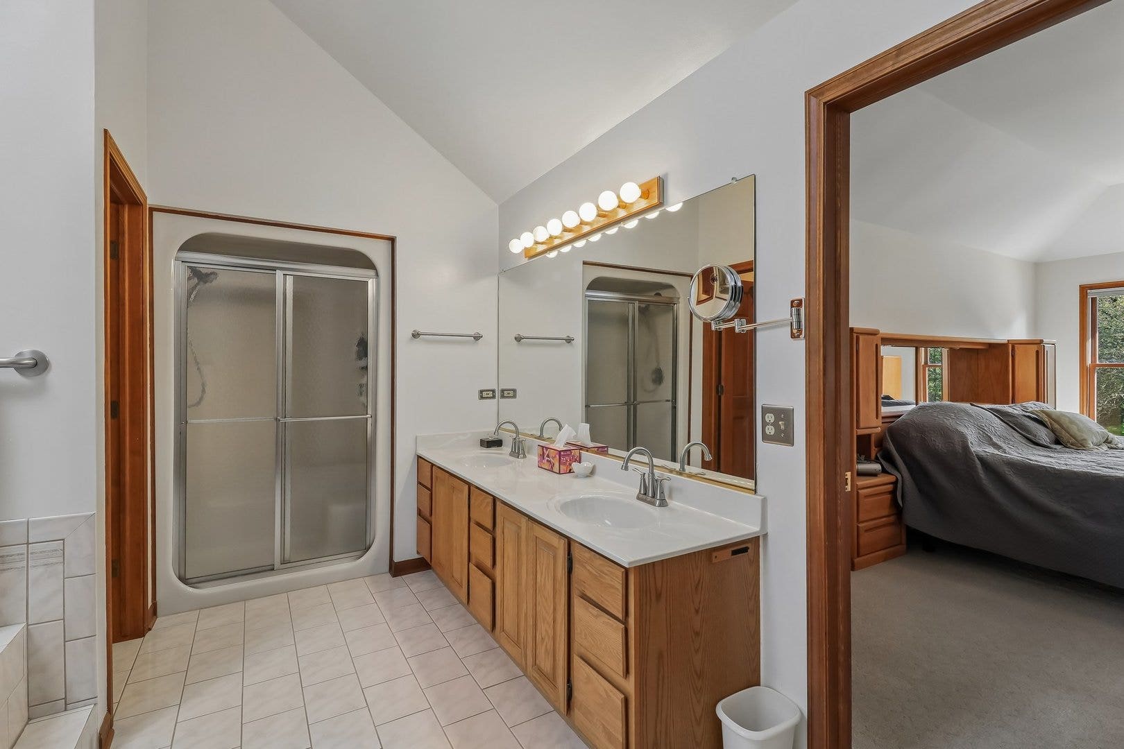 31W003 Irving Park Road, Elgin, IL 60120 31W003 Irving Park Road, Elgin, IL 60120