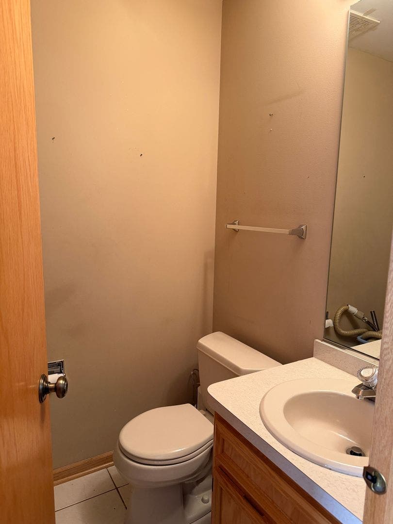 7702 Northfield Lane, Tinley Park, IL 60487 7702 Northfield Lane, Tinley Park, IL 60487