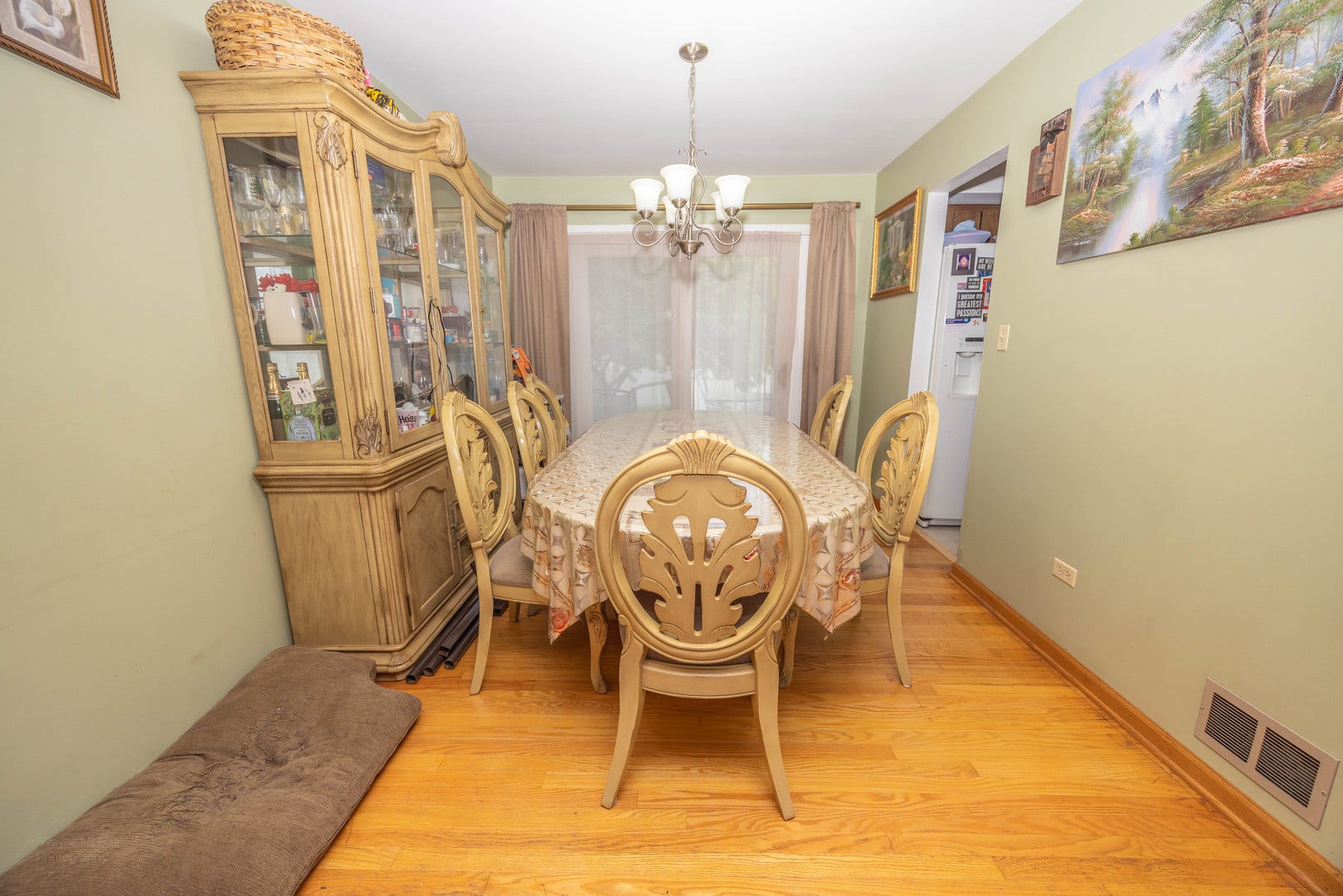 2105 Glenwood Avenue, Joliet, IL 60435