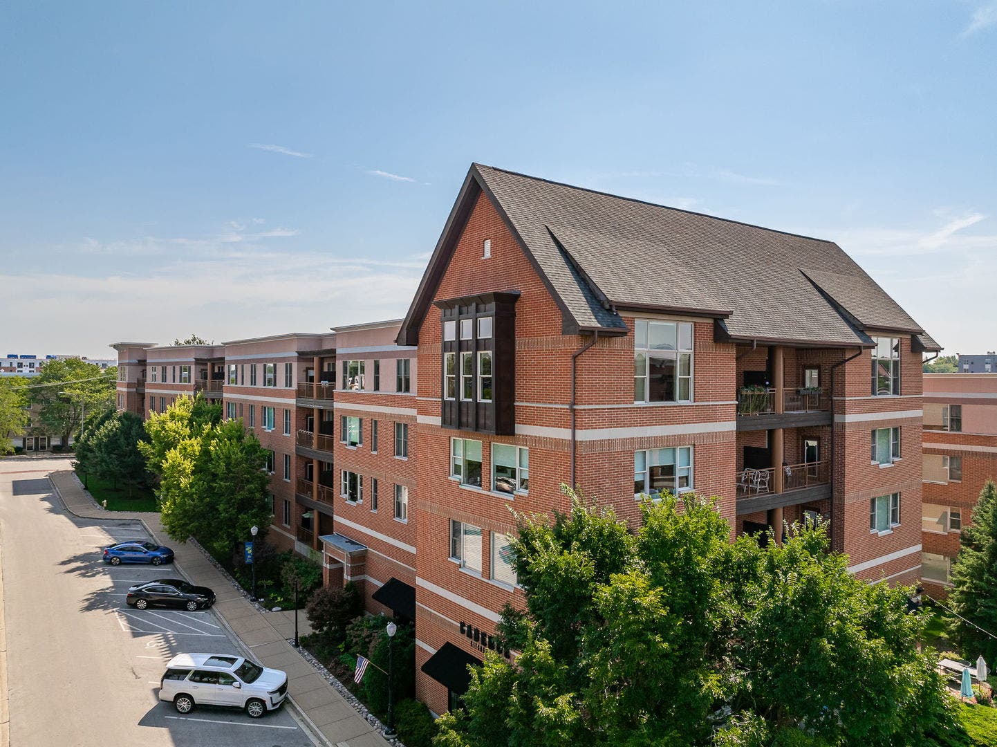 935 Burlington Avenue, #309, Downers Grove, IL 60515 935 Burlington Avenue, #309, Downers Grove, IL 60515