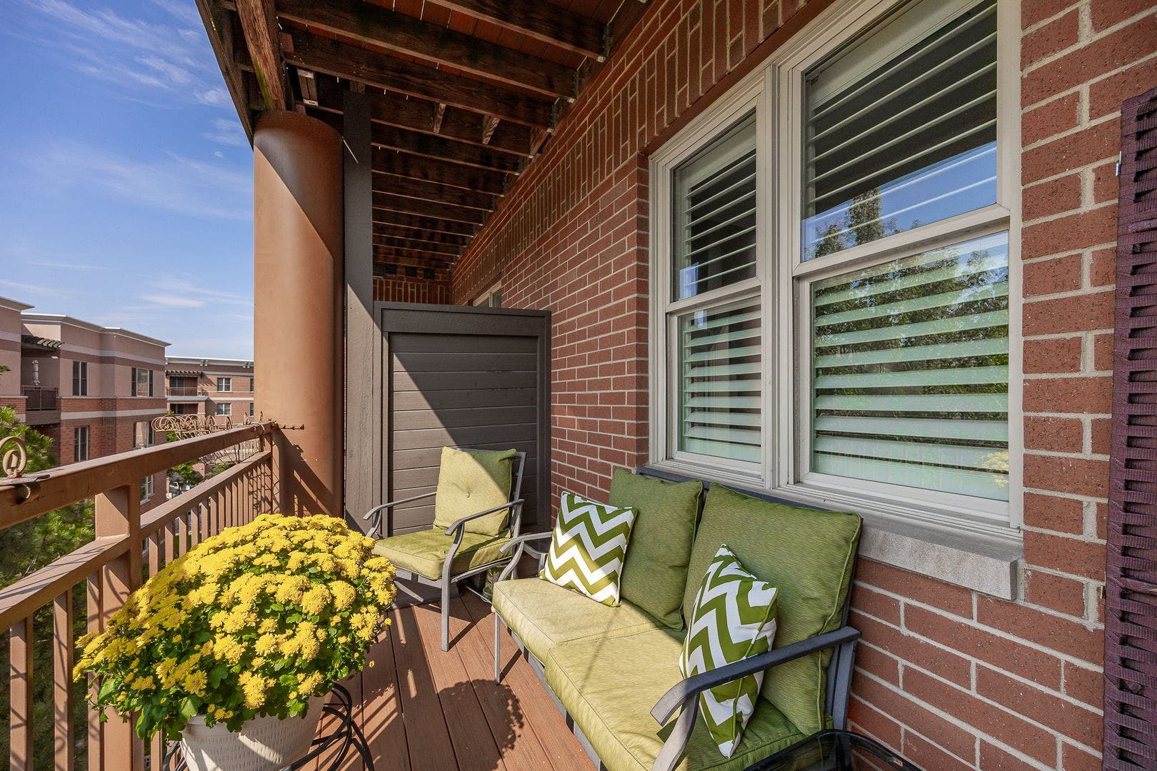 935 Burlington Avenue, #309, Downers Grove, IL 60515 935 Burlington Avenue, #309, Downers Grove, IL 60515