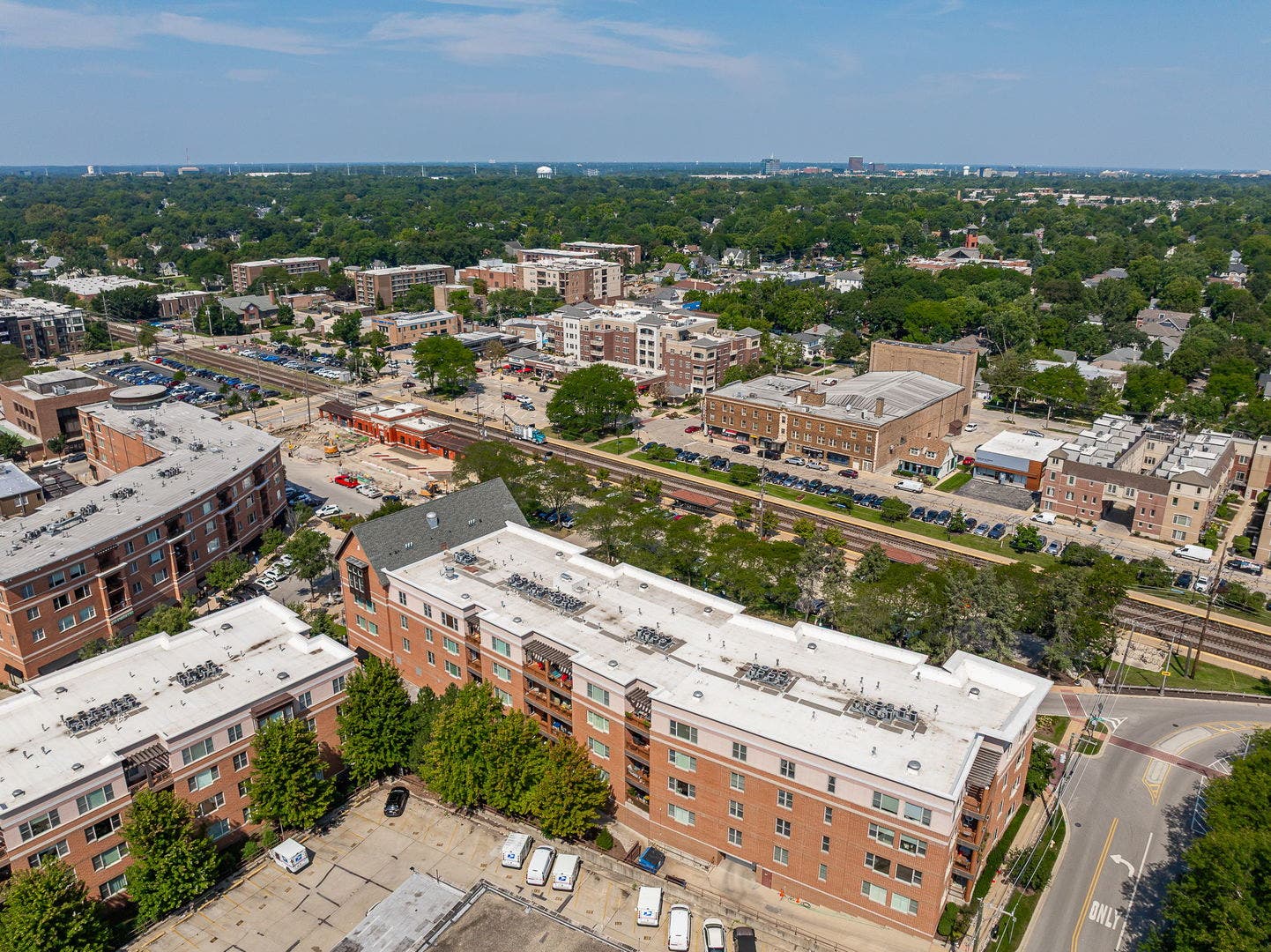 935 Burlington Avenue, #309, Downers Grove, IL 60515 935 Burlington Avenue, #309, Downers Grove, IL 60515