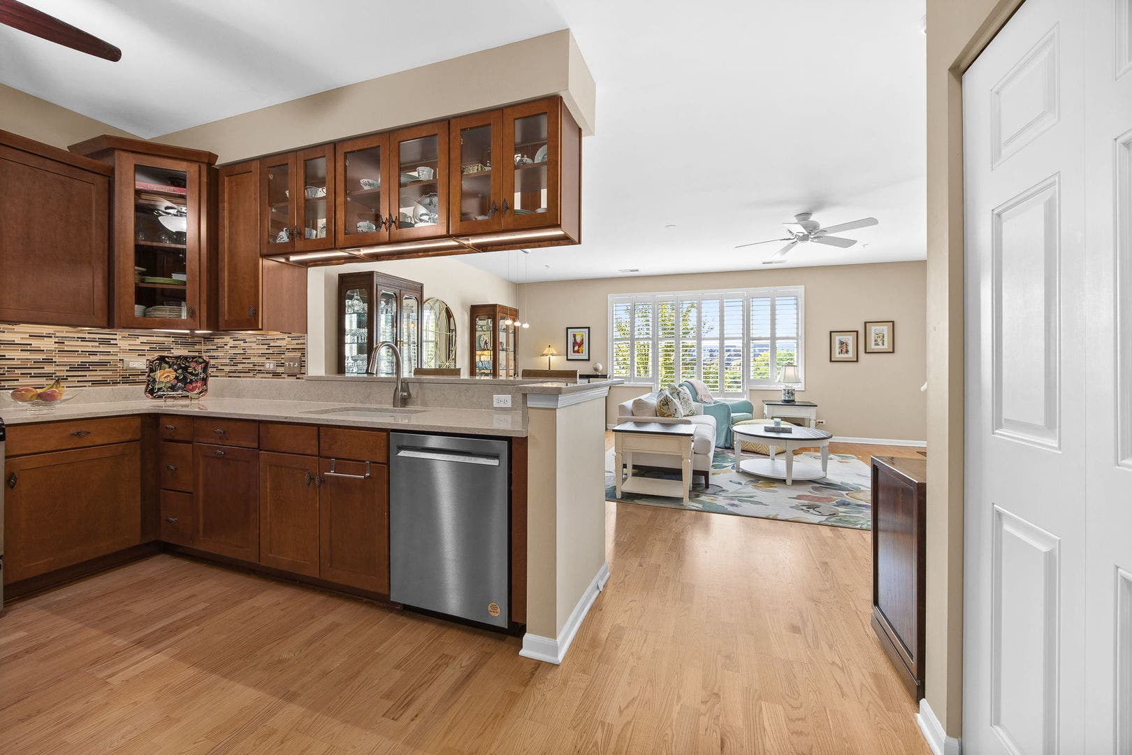 935 Burlington Avenue, #309, Downers Grove, IL 60515 935 Burlington Avenue, #309, Downers Grove, IL 60515