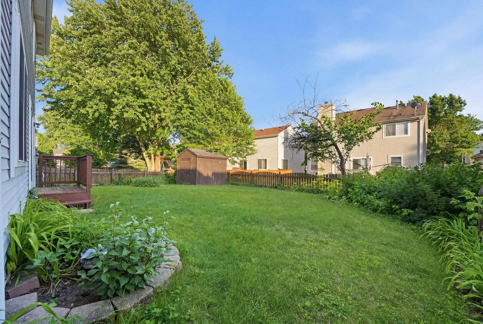 1065 Rosefield Lane, Aurora, IL 60504 1065 Rosefield Lane, Aurora, IL 60504