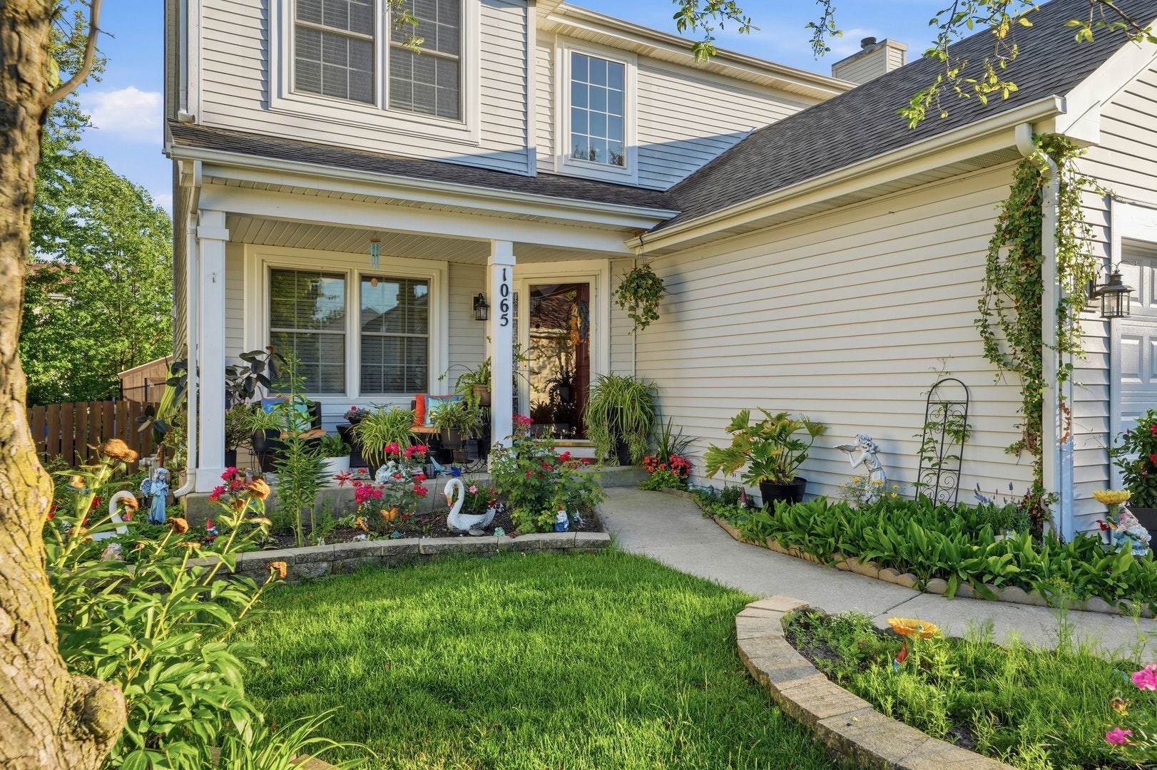 1065 Rosefield Lane, Aurora, IL 60504 1065 Rosefield Lane, Aurora, IL 60504