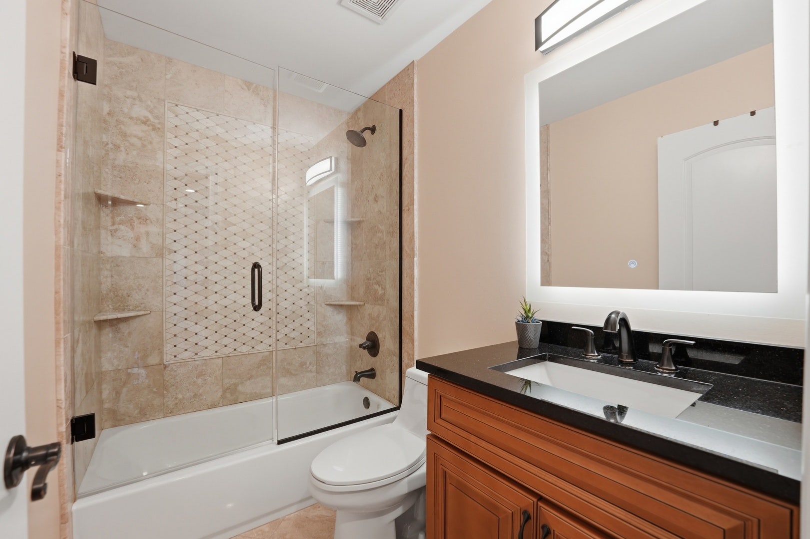 1065 Rosefield Lane, Aurora, IL 60504 1065 Rosefield Lane, Aurora, IL 60504